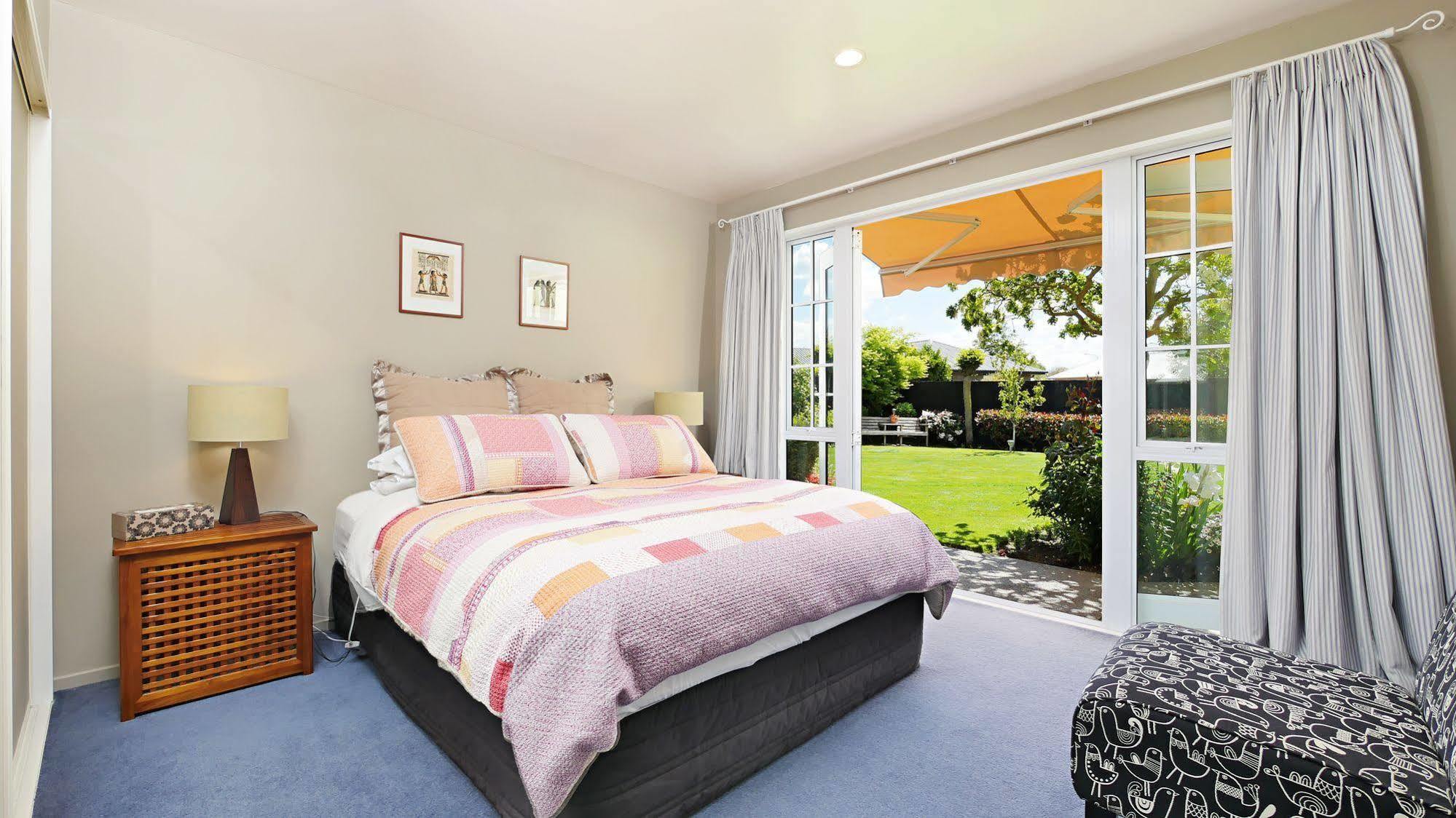 Olive House Bed And Breakfast Christchurch Eksteriør billede